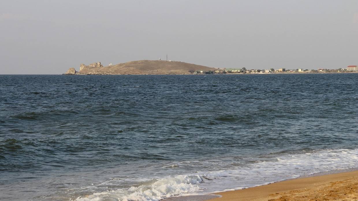 Хуснуллин заявил об обнаружении питьевой воды под Азовским морем