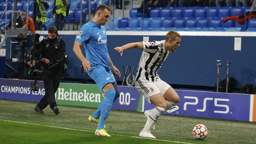 Спортивный журналист Ладненко: «Российский футбол сильно деградировал» Спортивный журналист Ладненко: «Российский футбол сильно деградировал» Спорт