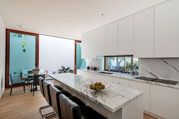 Можно ли жить на крыше, как на собственном садовом участке? Можно ли жить на крыше, как на собственном садовом участке? крыша,резиденция,сад