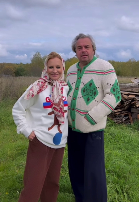 Виктория Шелягова свозила Екатерину Варнаву, Иду Галич, Яна Яновского и других друзей "на картошку" Виктория Шелягова свозила Екатерину Варнаву, Иду Галич, Яна Яновского и других друзей "на картошку" Новости