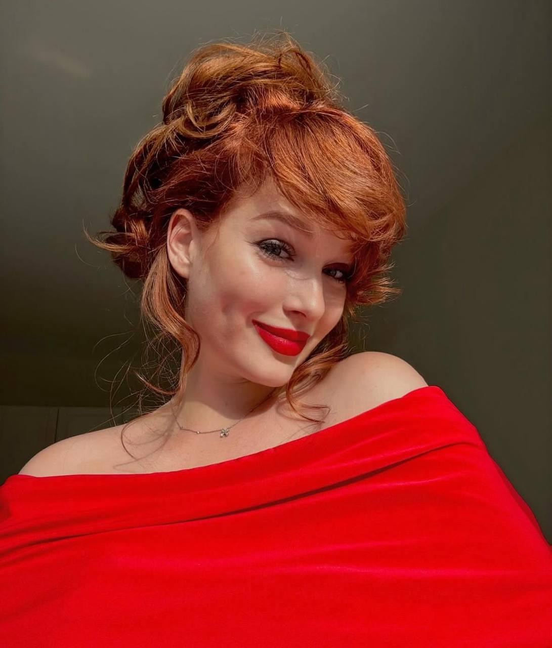 Внучка Иосифа Бродского вышла замуж: и это самая красивая свадьба, которую мы когда-либо видели format-article,noindex,tiktok (тикток),социальная сеть,александр бродский,алексей руткис,Знаменитости,Иосиф Бродский,лента,ру,издание,мария руткис,рая вольперт