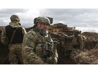 "Ситуация быстро ухудшается". Что Вашингтон и Киев готовят в Донбассе