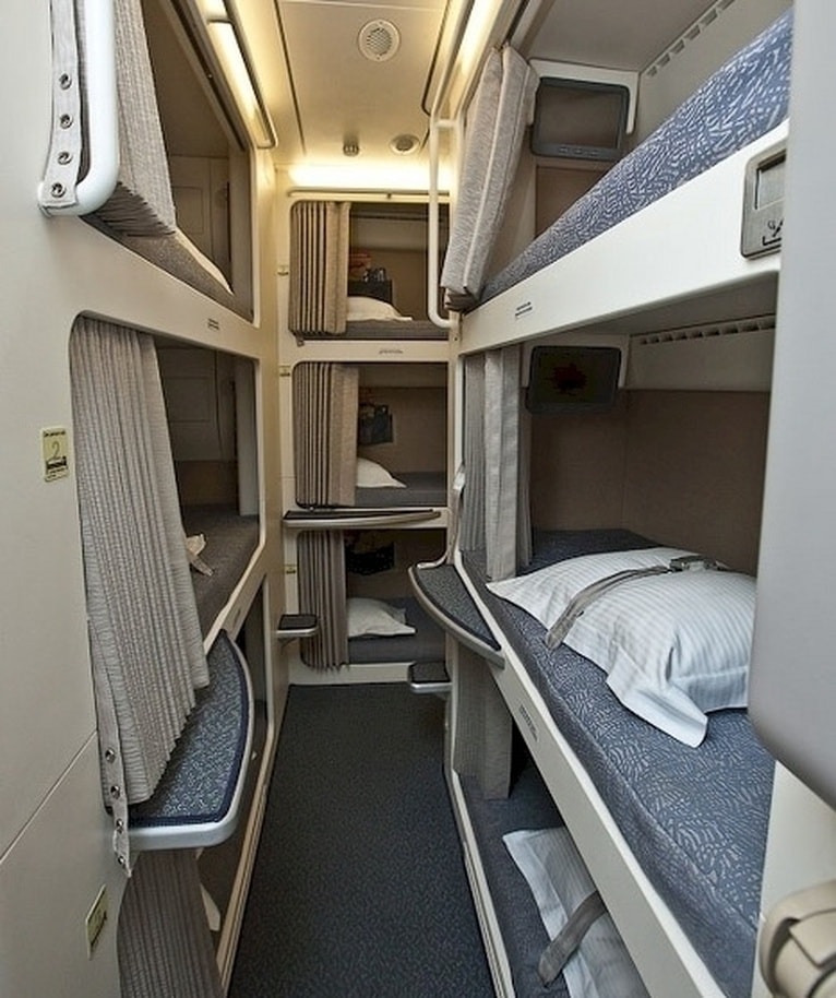 В самолётах есть секретная комната, и вот для чего она предназначена 