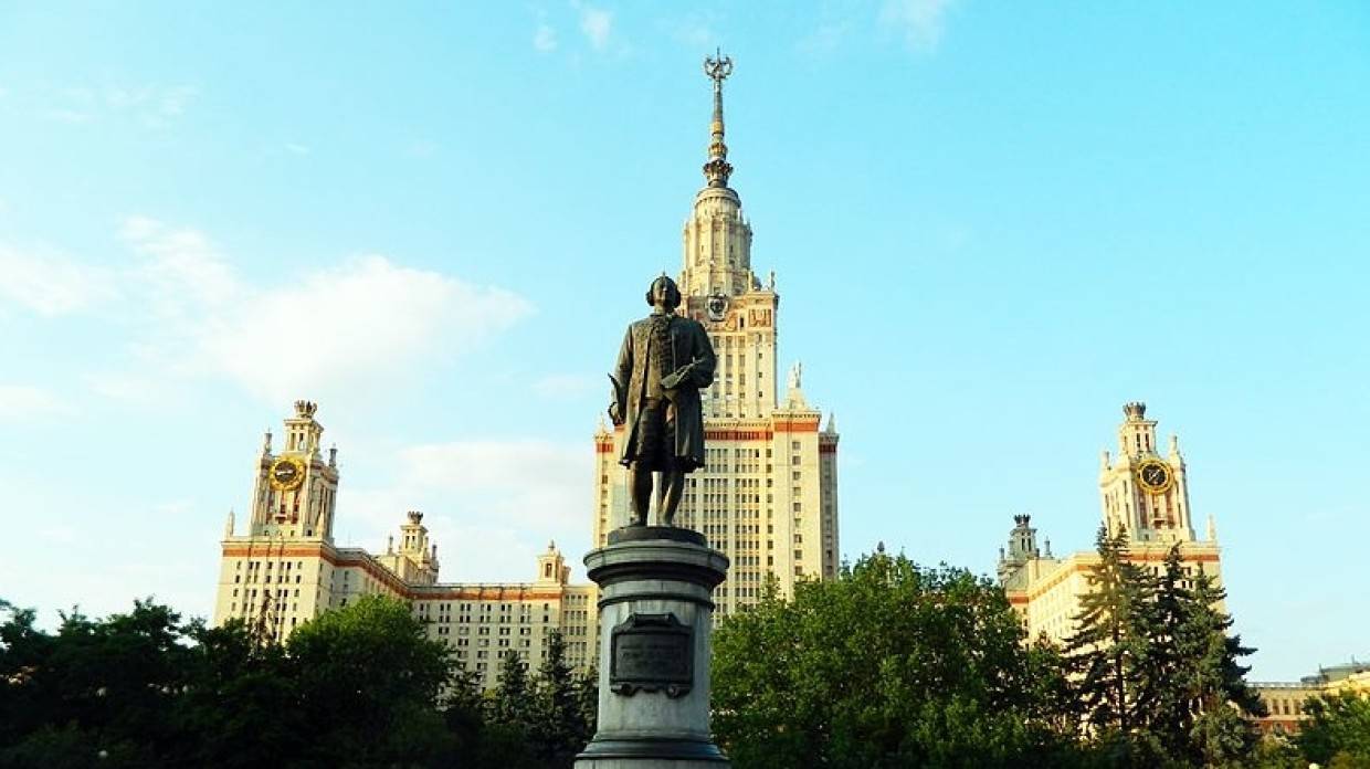 Отец девятилетней студентки МГУ Тепляковой сообщил об угрозах в адрес девочки