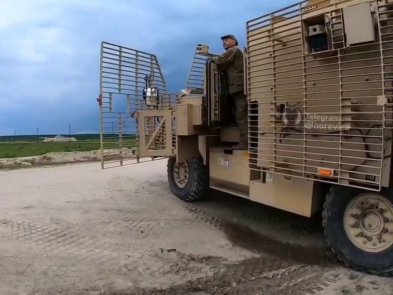 Британские броневики Wolfhound на Украине Британские броневики Wolfhound на Украине оружие