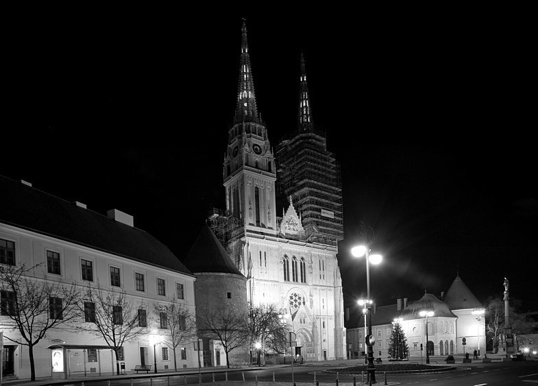 Города и веси: Zagreb путешествия, факты, фото