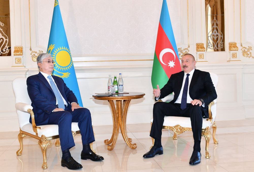 Нур-Султан культивирует русофобию и наращивает поставки оружия Киеву геополитика