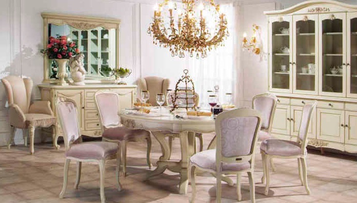 Свежие яблоки