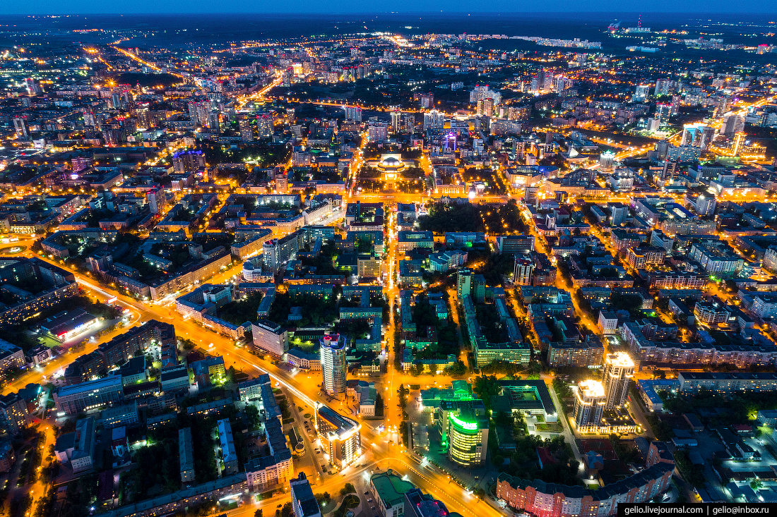 Второй город сибири. Сибирь Новосибирск город. Ночной Новосибирск. Ночной Новосибирск с высоты левый берег. Ночной Новосибирск Горский.