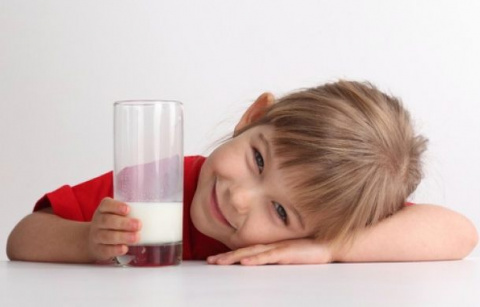 молоко источник кальция для детей