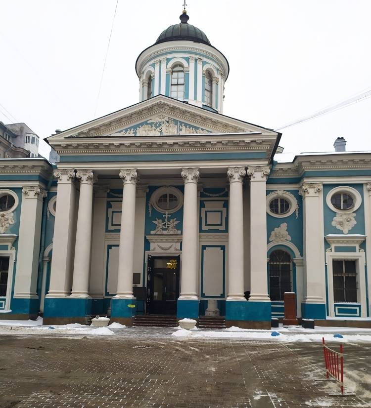 «Не мятеж, но опыт политической революции» история