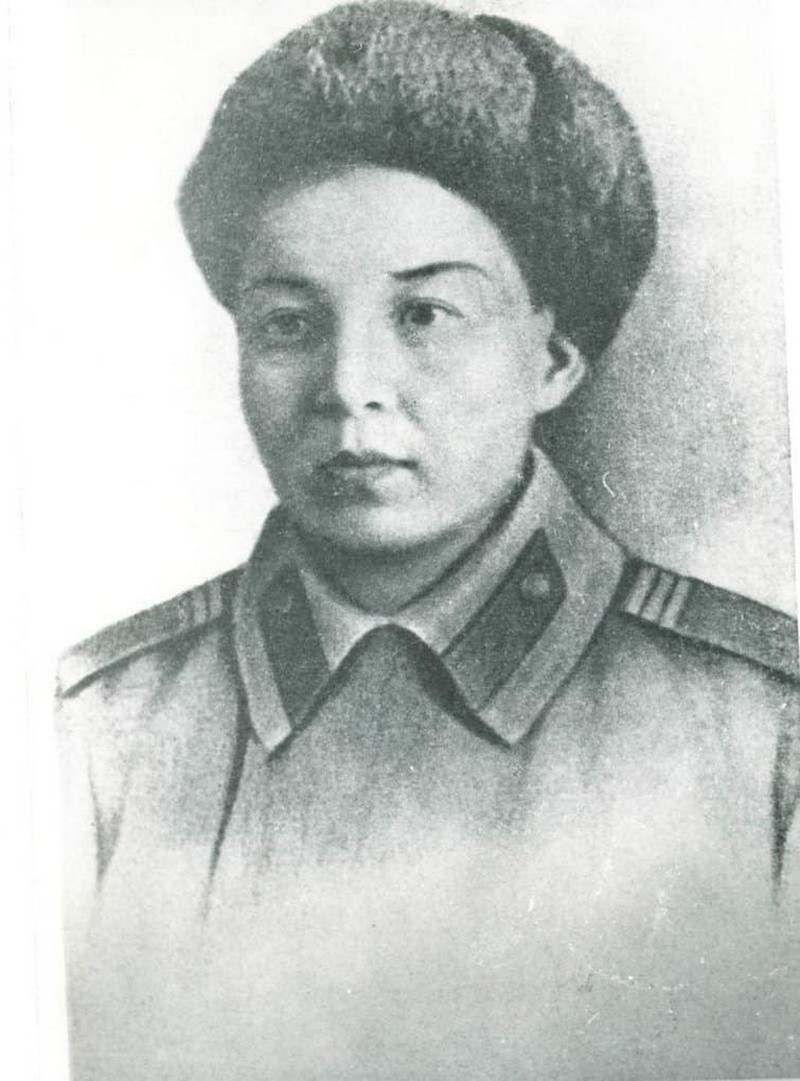 Подвиги русских девушек во время войны Подвиги русских девушек во время войны Великая Отечественная Война,девушки,история,подвиг