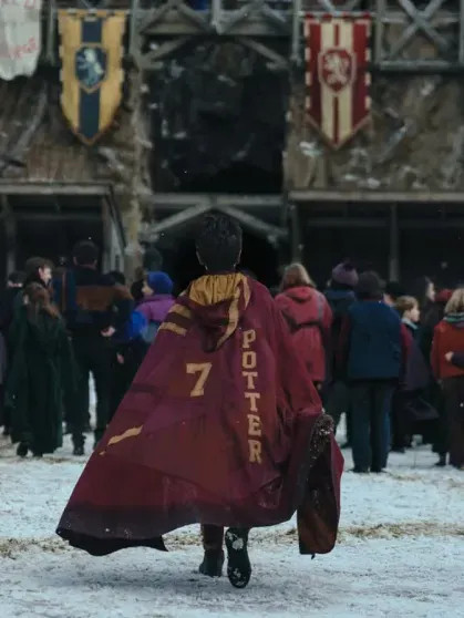 В сети появился первый кадр из нового сериала о Гарри Поттере Гарри, сериала, культовой, нового, Поттере, перезапуске, которого, франшизы, Маклафлин, Стэнтон, Арабелла, появился, профессора, Северуса, Паапа, Эссьеду, приняли, Снейпа, Гермиону, Грейнджер