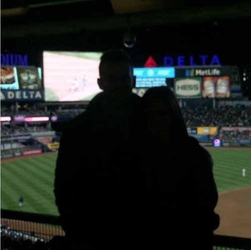 27 прикольных фотографий, наглядно демонстрирующих, почему посторонних не стоит просить вас сфотографировать 