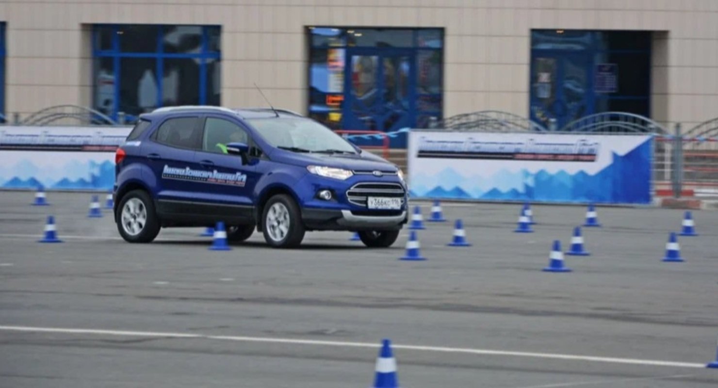 Обновлен сервис онлайн-обучения вождению от Ford Автомобили