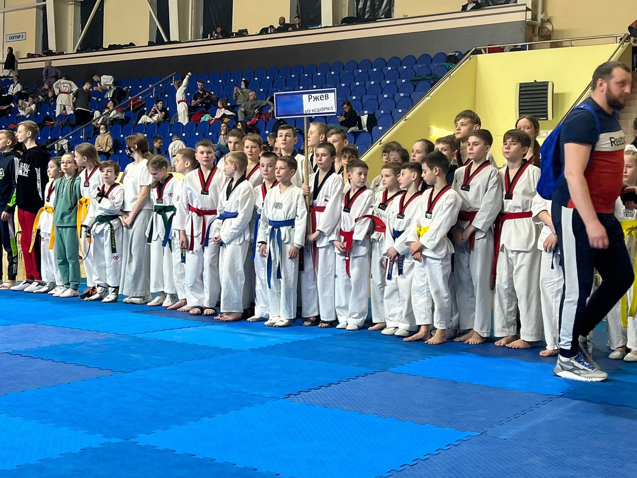 Воспитанники ржевской спортшколы привезли с соревнований 14 медалей