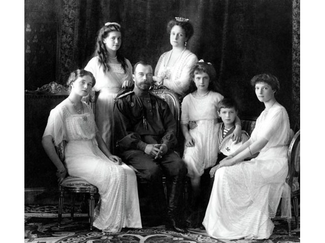 Предательство или политическая мудрость? Почему британский король не спас семью Романовых история