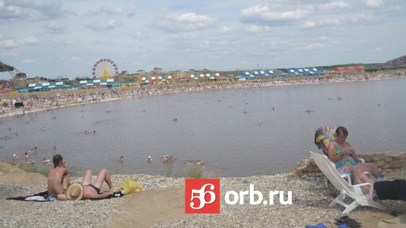 Отдыхающие в Соль-Илецке жалуются на очереди к Соленым озерам и неудобные турникеты