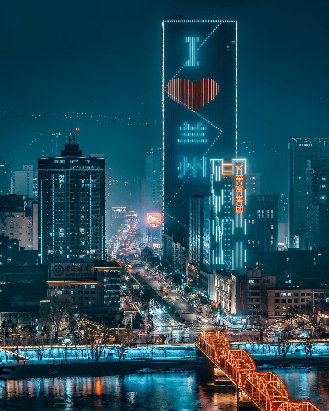 Атмосферные китайские улицы на снимках Чэня Юй Чэня Атмосферные китайские улицы на снимках Чэня Юй Чэня города,Китай,тревел-фото,улицы