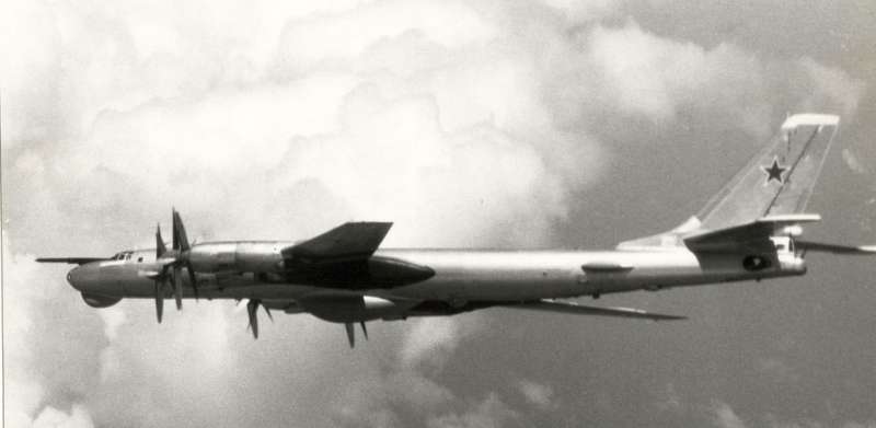 Tu-95RC_04.jpg