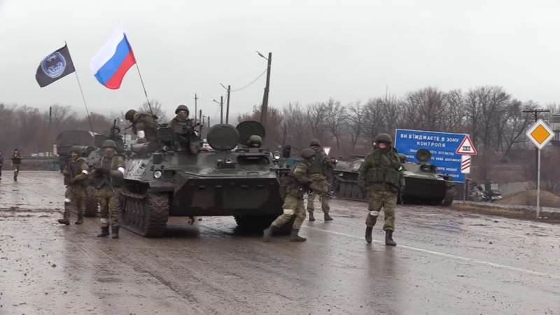 Народная милиция ДНР ведет бои с ВСУ в окрестностях Нью-Йорка Армия,Украина