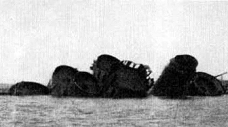 Дважды Герой. Советский лётчик Раков топил немецкие корабли и спасал сослуживцев 