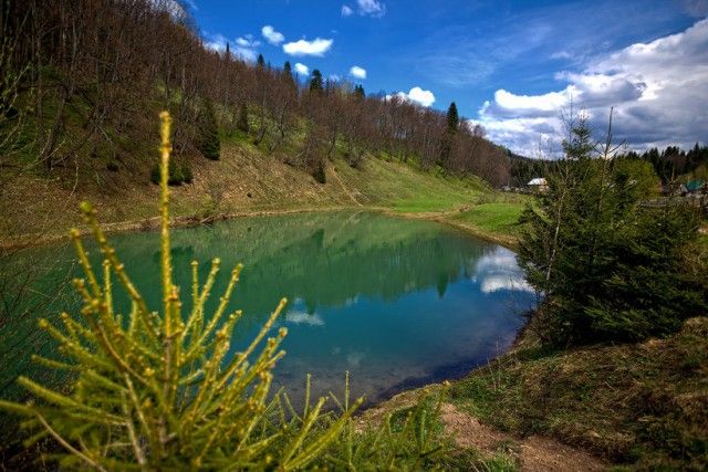 Уникальное озеро Сарва в Башкирии (14 фото)