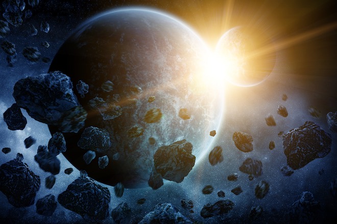 Солнце спасает Землю от астероидов