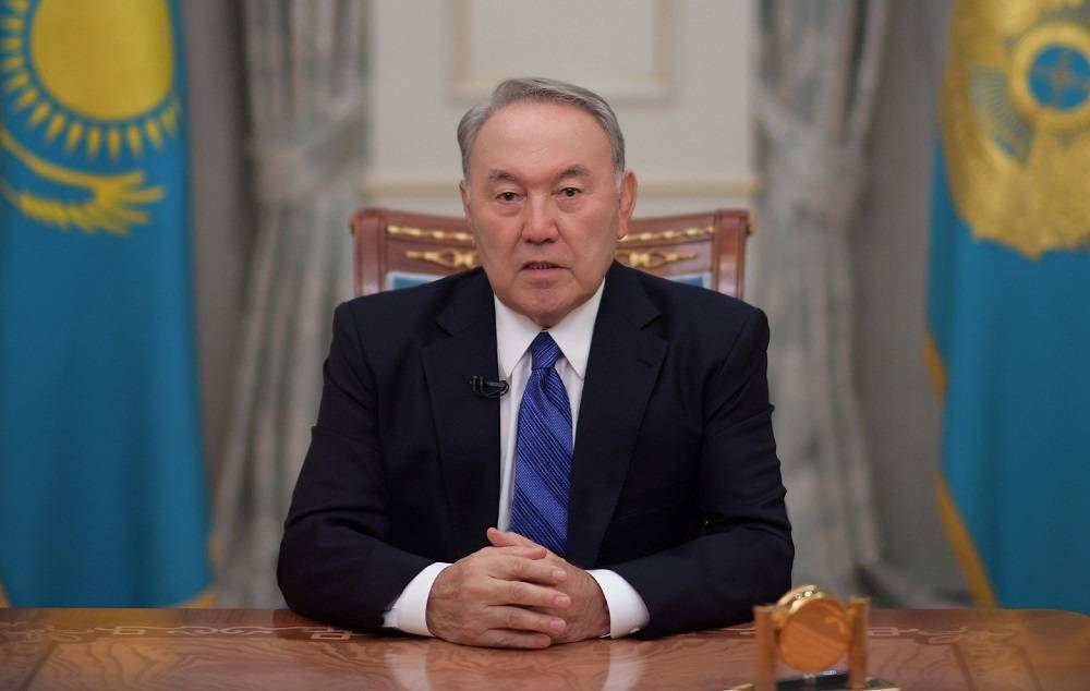 Назарбаев испугался клановой войны: о главных причинах отставки