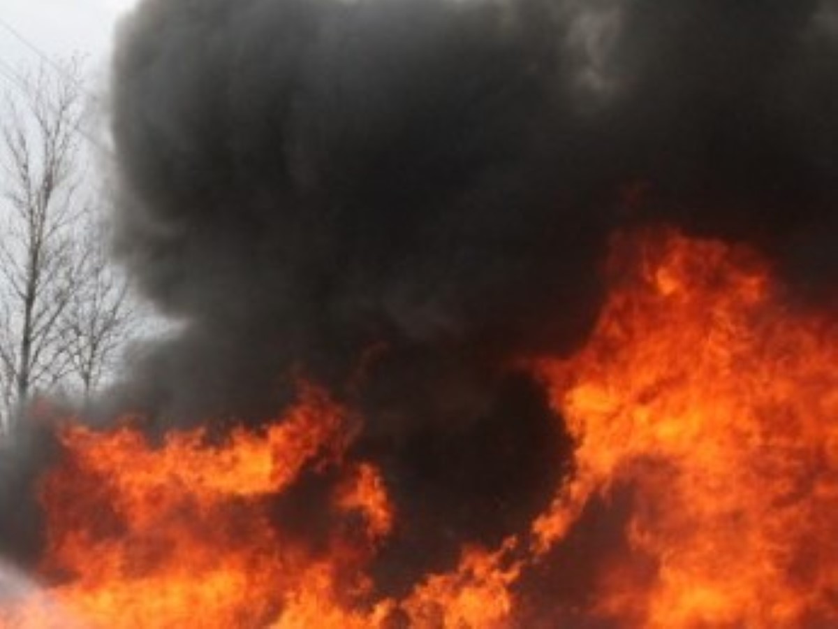 Один мужчина погиб и трое пострадали на пожарах за сутки в Самарской области