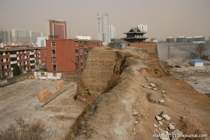 Китайская подделка Великой Китайской стены