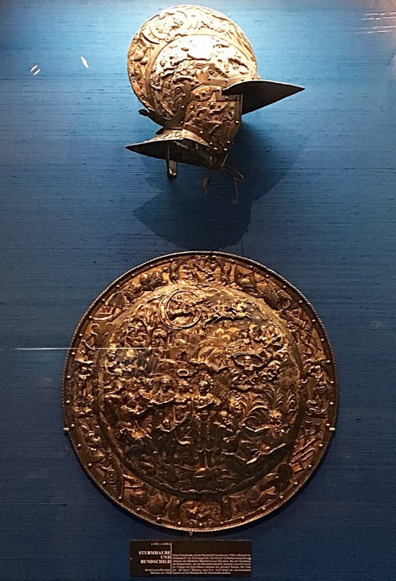 Доспехи подлинные и доспехи поддельные Доспехи подлинные и доспехи поддельные история