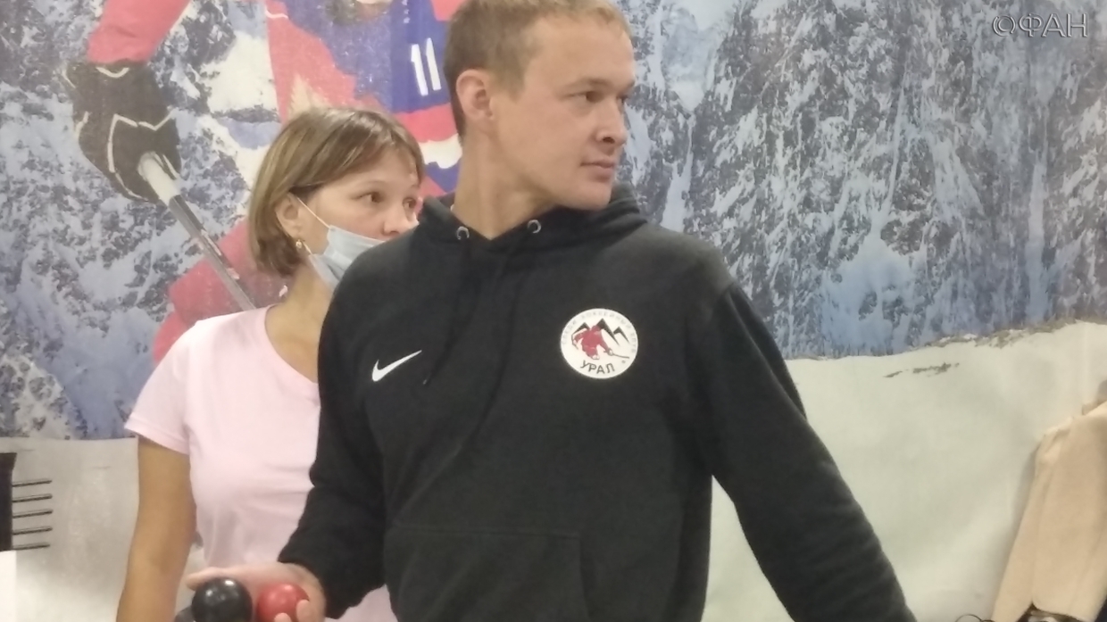 Игра для настоящих мужчин: в Перми следж-хоккеистам подарили надежду Игра для настоящих мужчин: в Перми следж-хоккеистам подарили надежду Общество