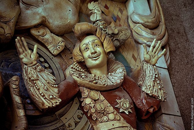 Атмосферная прогулка по заброшенному кишинёвскому цирку Атмосферная прогулка по заброшенному кишинёвскому цирку