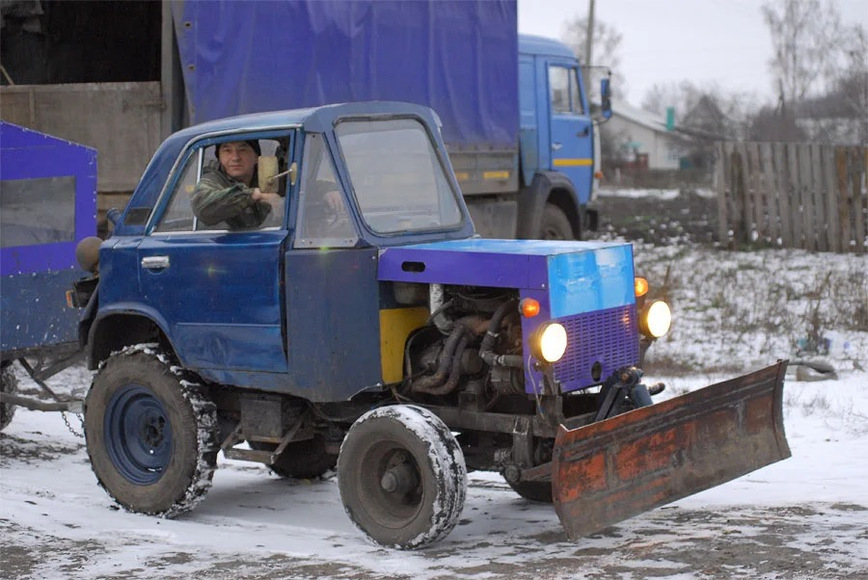 "Волга"-монстр, 8-колесный ЛуАЗ и другие странные самодельные автомобили 