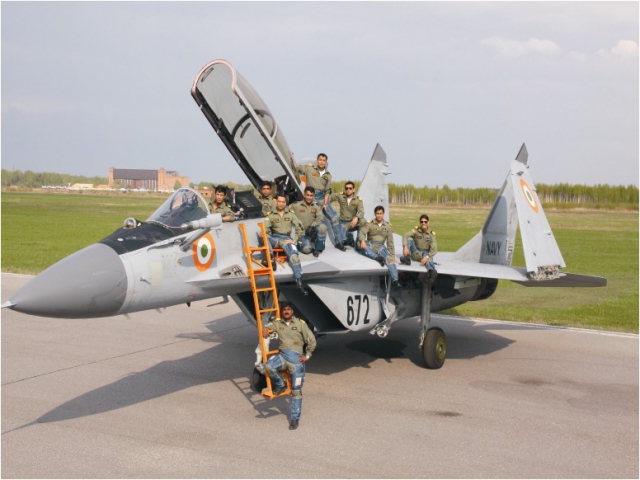 Индия признала бракованными все 45 самолётов МиГ-29К, закупленные у РФ для ВМФ. Индии, МиГ29К, самолетов, самолеты, самолет, палубы, шасси, которые, палубу, палубной, авиации, процента, метров, истребителей, палубные, катапульты, самолета, практически, авианосца, имеют