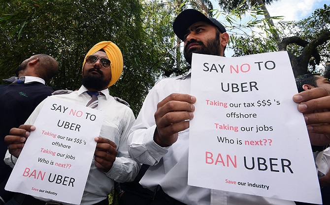 Таксисты всего мира протестуют против сервиса Uber