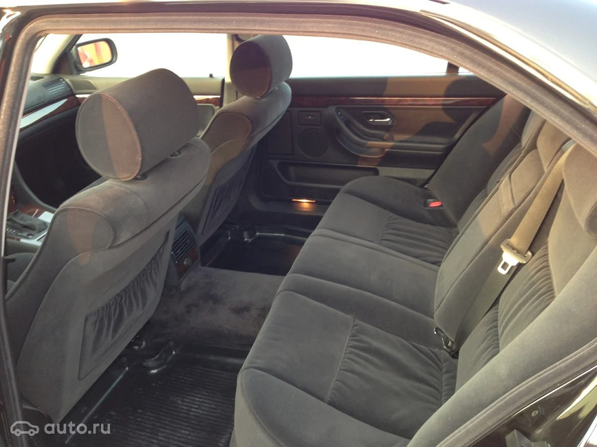 В Тюмени продают BMW E38 740iL без пробега за... 5 миллионов рублей авто,авто и мото,автомобиль,автоновости