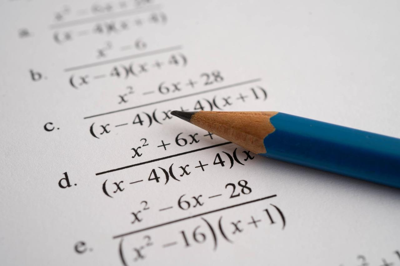 Сколько баллов нужно набрать на ЕГЭ по математике в 2026 году