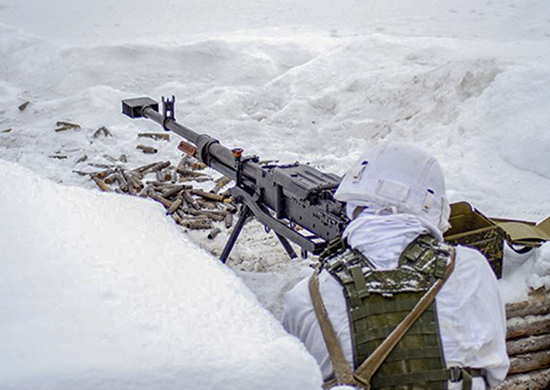Арктические мотострелки Северного флота выполнили боевые стрельбы в сложных метеоусловиях условиях Заполярья