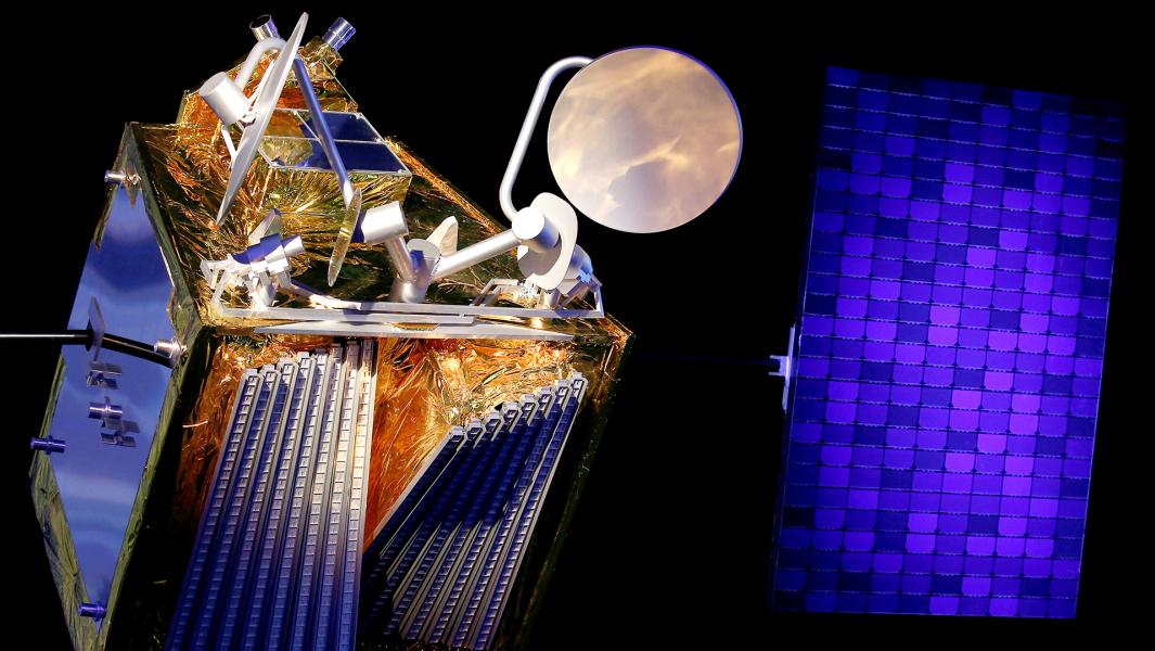 Санкции космического масштаба: Пентагон запрещает работать с Россией Космос