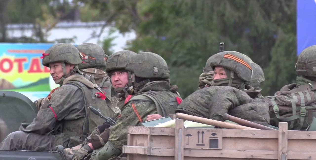 Прогнозы все тревожней: ВСУ могут прорваться к Мариуполю Прогнозы все тревожней: ВСУ могут прорваться к Мариуполю россия,украина