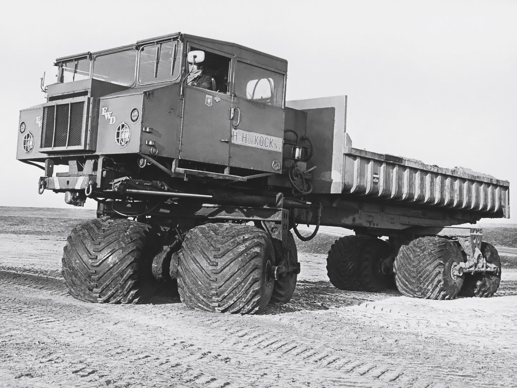 FWD Terracruzer "1955–58.jpg