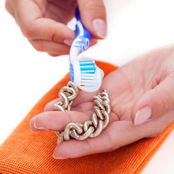 17 неожиданных способов использования зубной пасты в быту зубная паста, интересное, советы