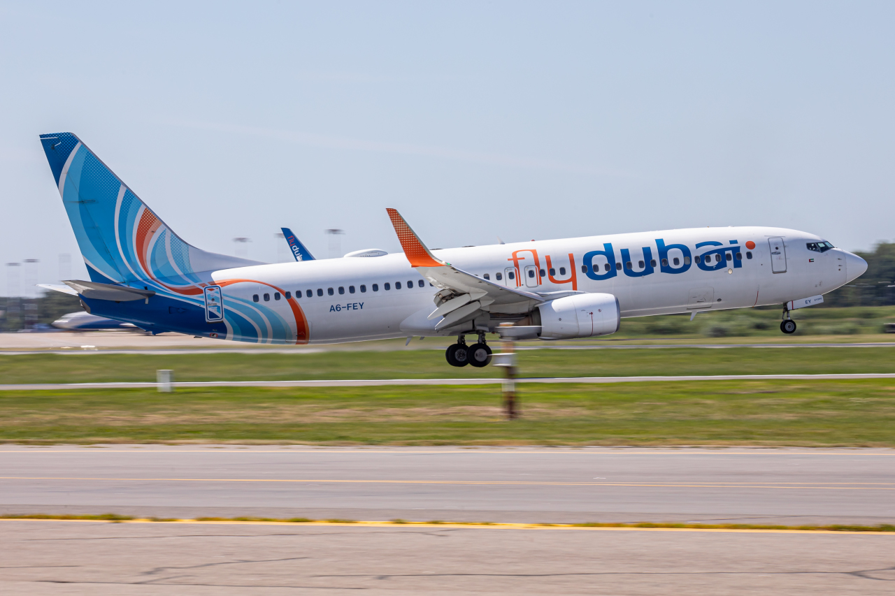 Новосибирск дубай. Лоукостер. Flydubai. Flydubai фото самолетов.