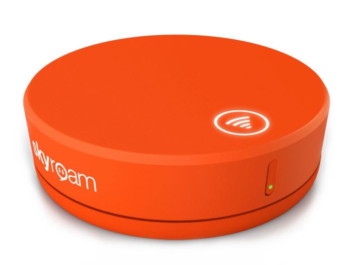 Портативный Wi-Fi Hotspot & Power Bank Skyroam Solis. /Фото: skyroam-production.s3.amazonaws.com