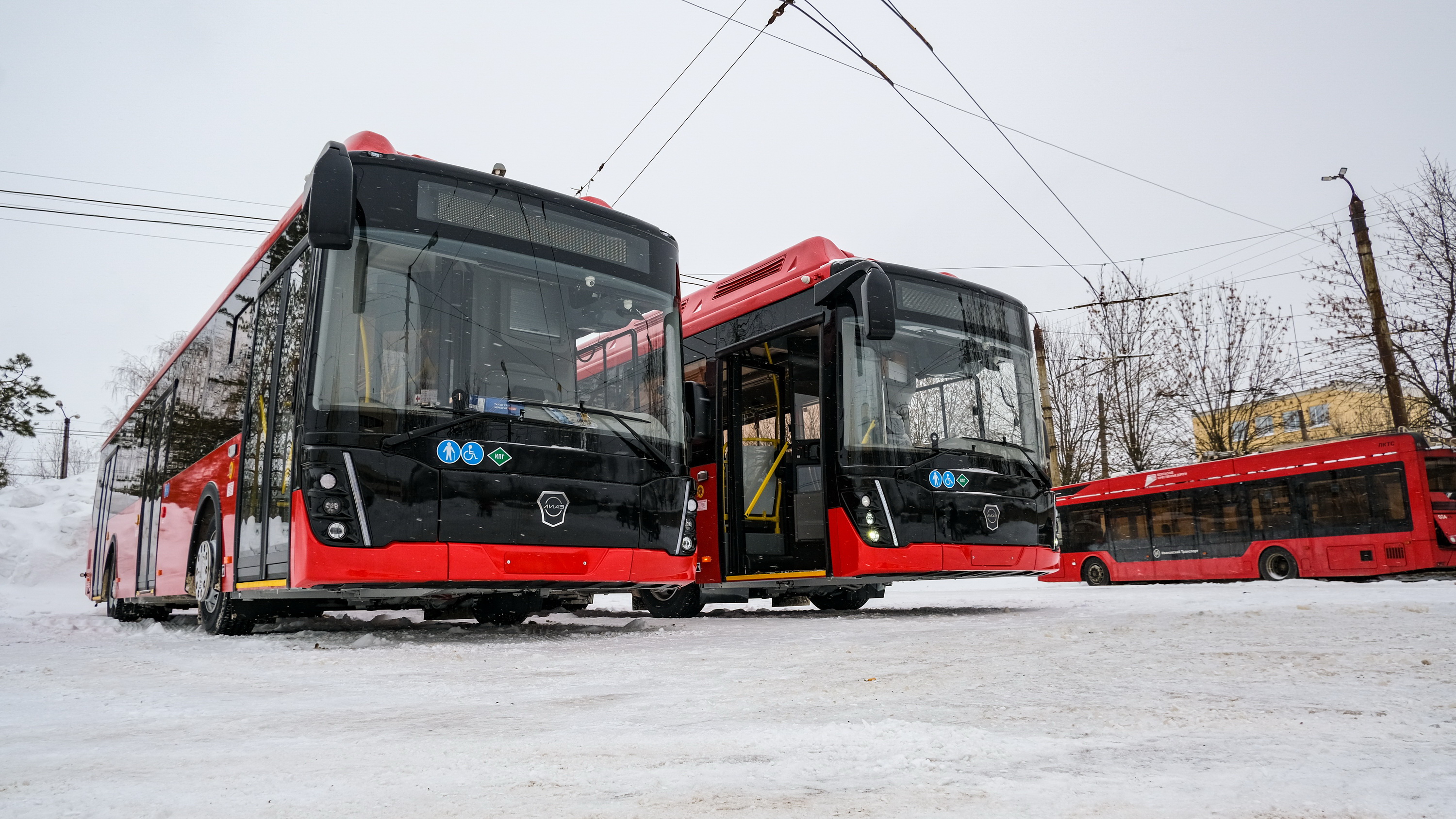 Дептранс: первые два новых автобуса ЛиАЗ большой вместимости прибыли в Иваново