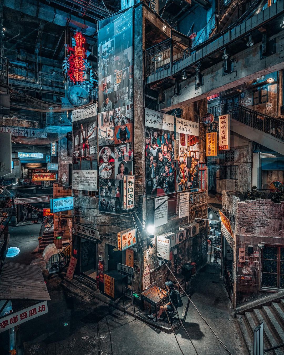 Атмосферные китайские улицы на снимках Чэня Юй Чэня Атмосферные китайские улицы на снимках Чэня Юй Чэня города,Китай,тревел-фото,улицы