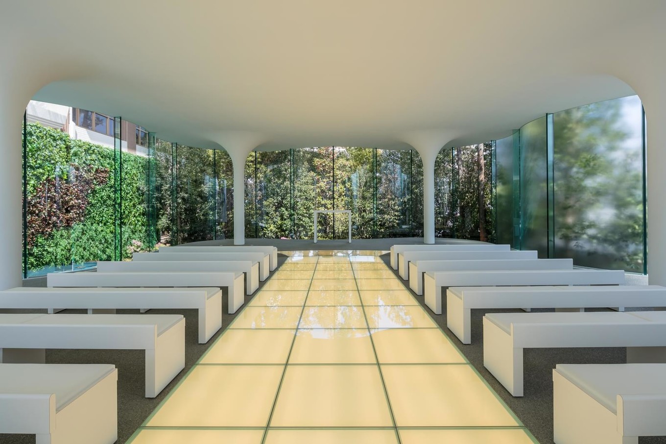 Капелла для свадебных церемоний в Японии архитектура,Путешествия,фото