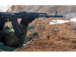 Warfare History Network : АК-47 против винтовки М16 во время войны во Вьетнаме оружие